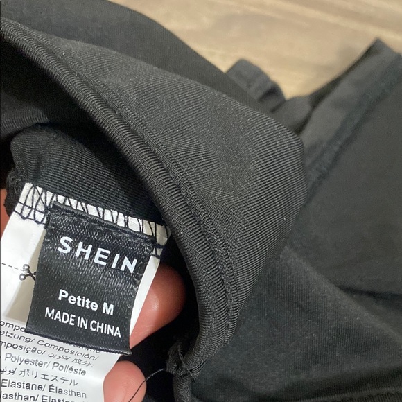 Chic Black Off-Shoulder Top - Picture 2 of 2